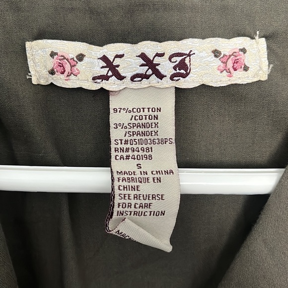 Super cute faded army green blazer, size small from Forever 21 - Picture 4 of 6